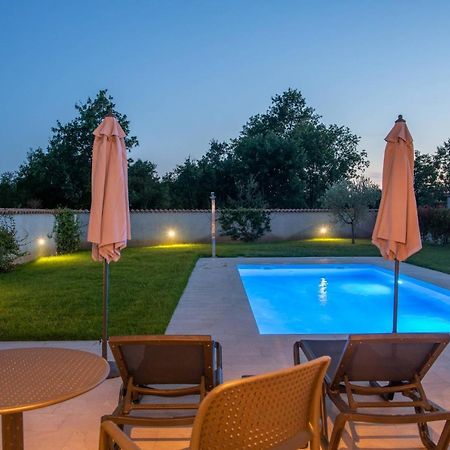 פורץ Holiday House Luca מראה חיצוני תמונה