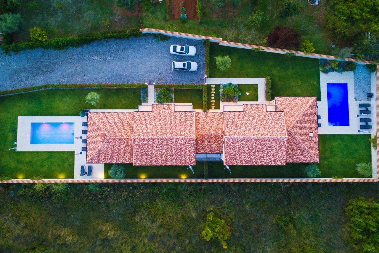 פורץ Holiday House Luca מראה חיצוני תמונה